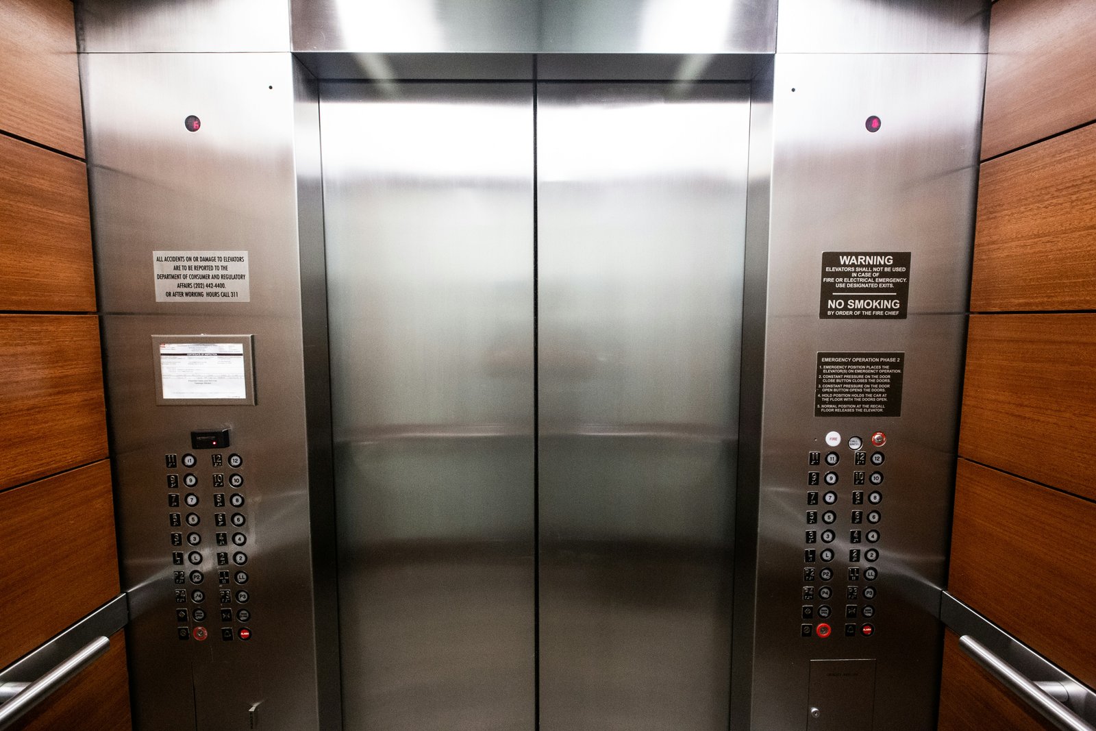 Elevator maintenance